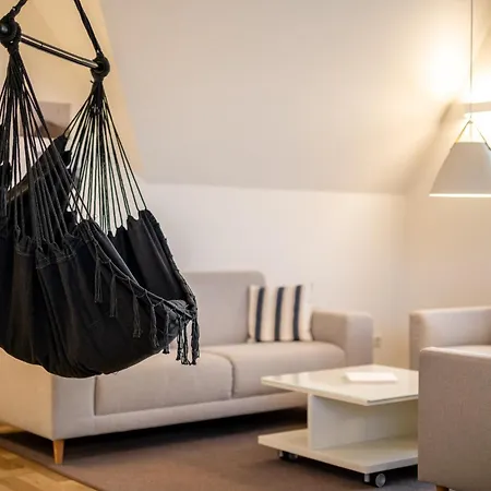 Zolima - - Familie - Paare - E-bike Ladestation Stolpe auf Usedom