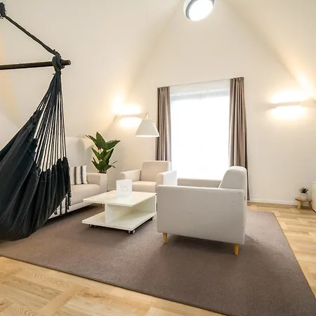 Zolima - - Familie - Paare - E-bike Ladestation * Stolpe auf Usedom