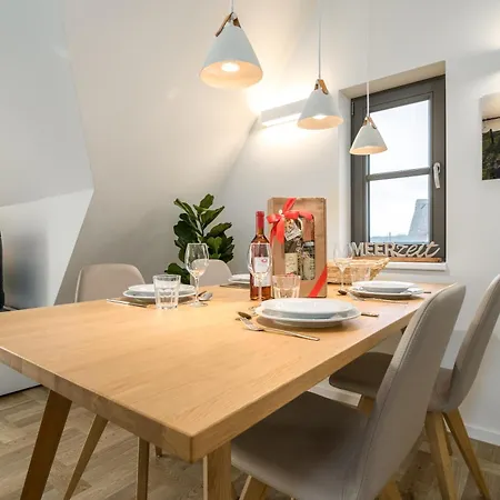 Zolima - - Familie - Paare - E-bike Ladestation * Stolpe auf Usedom